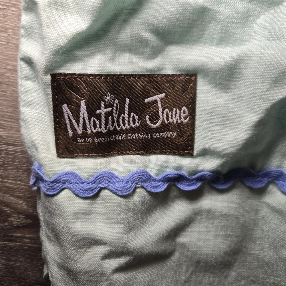 Matilda Jane Fantasy Folk Mint Green Dress with Scalloped Hem.‎ Size 4.